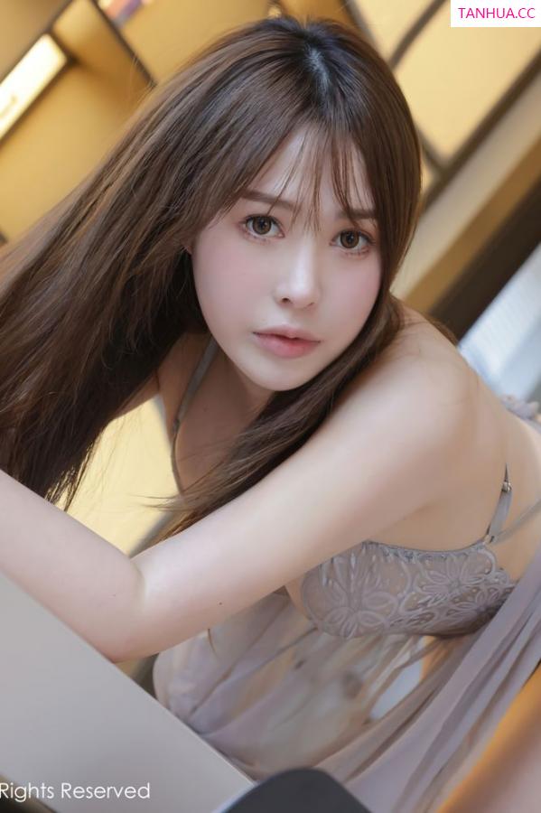 Evelyn艾莉  [XiuRen]高清写真图 2022.01.27 No.4522 Evelyn艾莉第40张图片